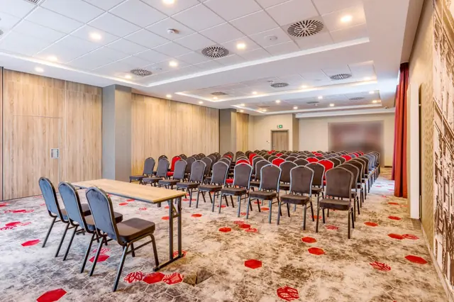 Sala Brillant w układzie bankietowym
